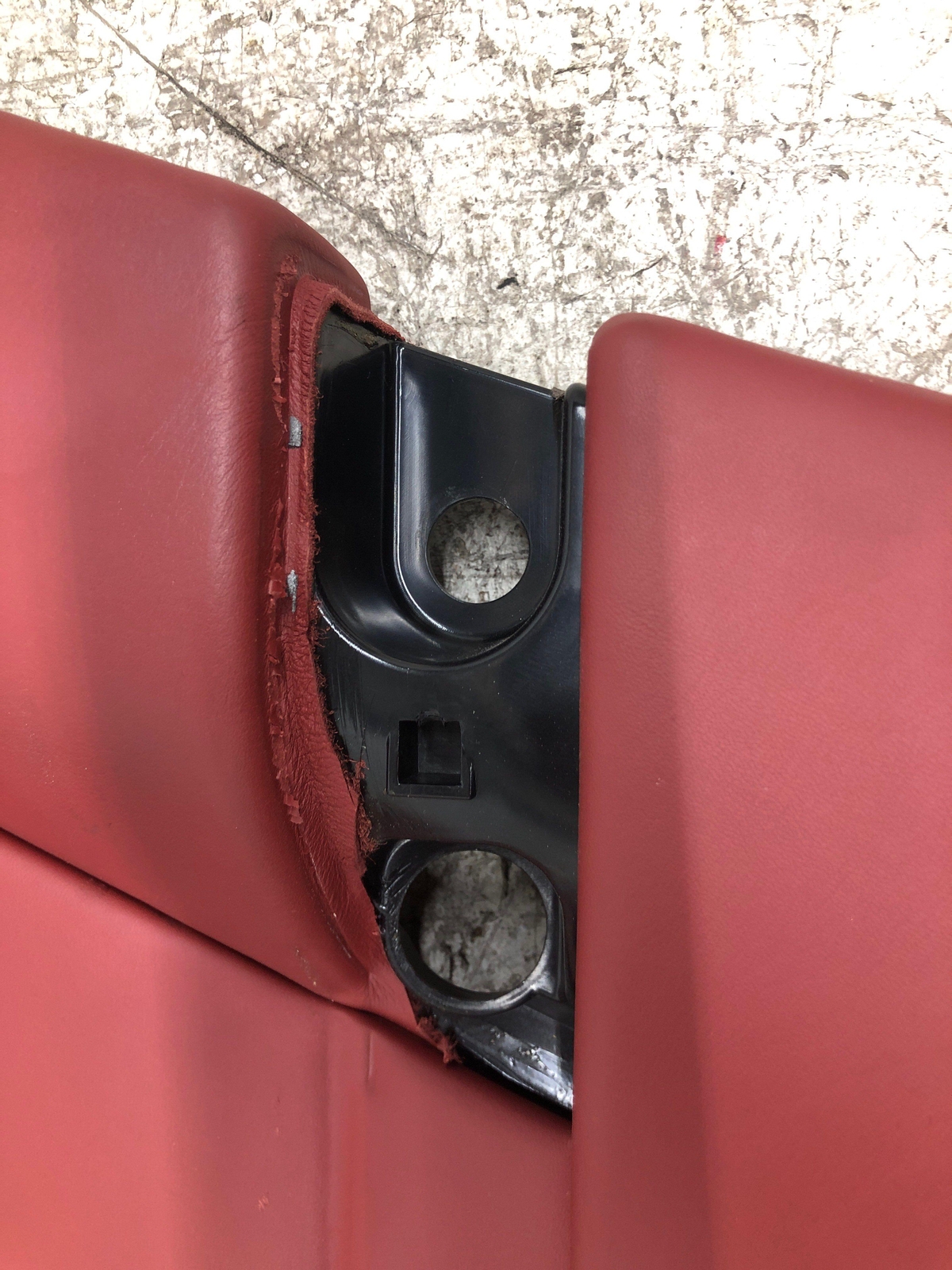 2009 ASTON MARTIN VANTAGE RIGHT INNER DOOR PANEL RED LEATHER 6G33-23936 OEM