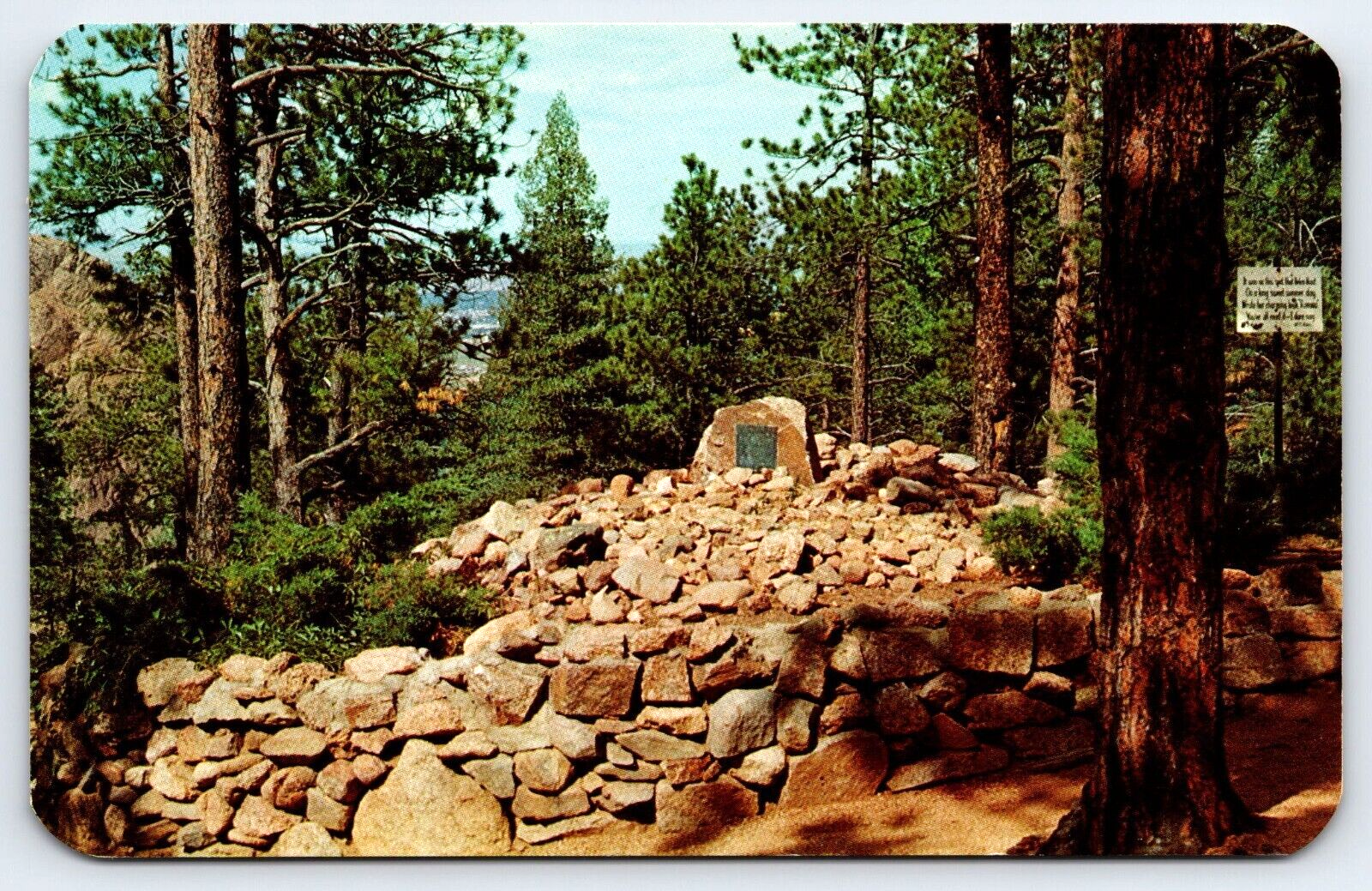 VINTAGE OLD ANTIQUE POSTCARD PICTURE HELEN HUNT GRAVE SEVEN FALLS COLORADO USA
