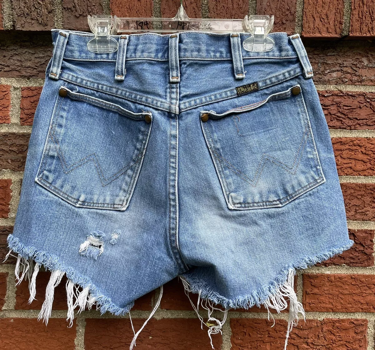 Wrangler cut hotsell off shorts
