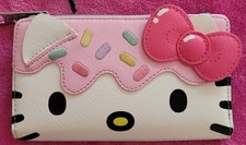 Cartera Cupcake Loungefly Sanrio Hello Kitty
