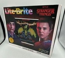 Lite-Brite Netflix Stranger Things Special Edition Peg Board Set