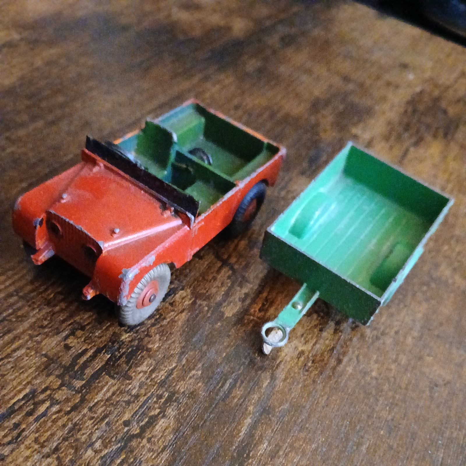 Dinky 340, Land Rover - Free Price Guide & Review