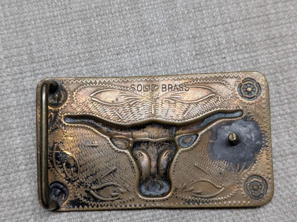 Hebilla de cinturón LONGHORN hecha a mano vintage años 70 LATÓN MACIZO grabado OCCIDENTAL Foto 2 de 4