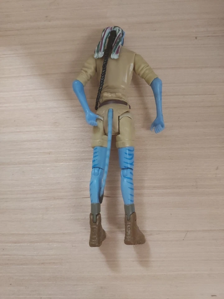 Figura de acción James Cameron's Avatar Dr Grace Na'vi 3,75" 2009 Mattel excelente estado Foto 2 de 2