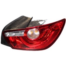 Seat Ibiza SC 1.0 MPI 6J Bj 2015 Heckleuchte komplett 6J3945096N