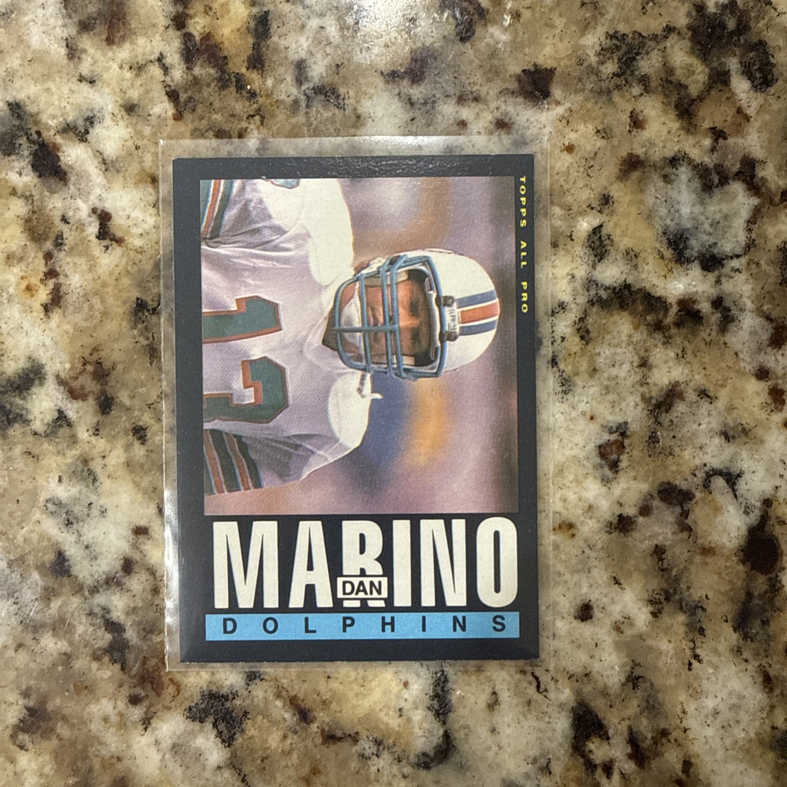 1985 Topps Dan Marino #314! Miami Dolphins Legend!