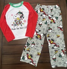 Youth Peanuts Snoopy Christmas Pajamas   Made The Nice List  Size 8