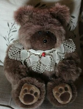 Vintage Cartier Bear Co. Plush Brown Bear 1984 Deri Cartier 17" Lace Collar