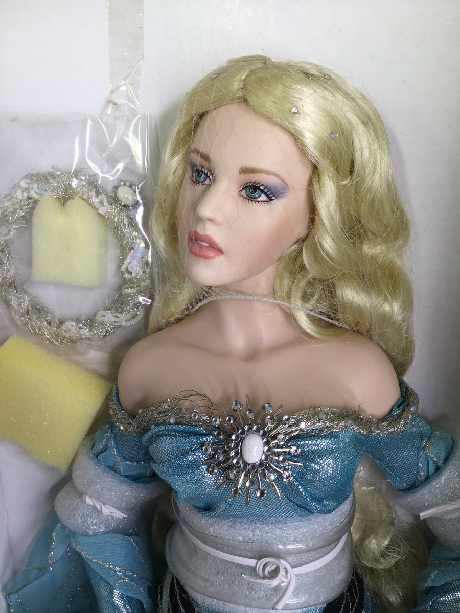 フランクリンミント　刀剣の2000年　コレクション 10本セット Franklin Mint Lady Of the Lake Camelot Porcelain Doll Excalibur