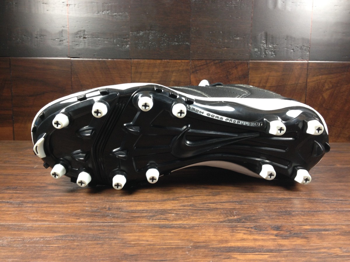 Air Jordan 7 Retro TD Football Cleats Mens Size 8 Black White Lace Up 719543-010 Nike Air Jordan 7 Retro TD Superbad Black Football Cleats  main image 3