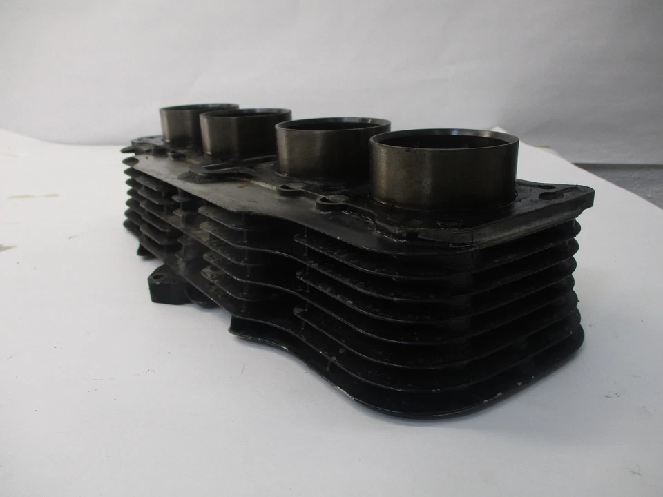 81 SUZUKI GS750 L GS 750 CYLINDER JUG 67MM - Image 3 of 4