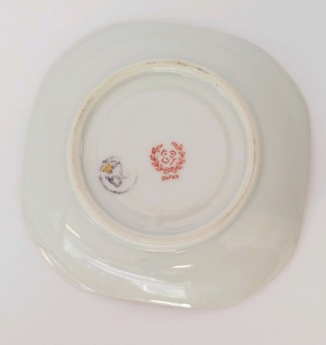FINE CHINA OF JAPAN ROSE SAUCER with GOLD TRIM - Picture 3 of 3