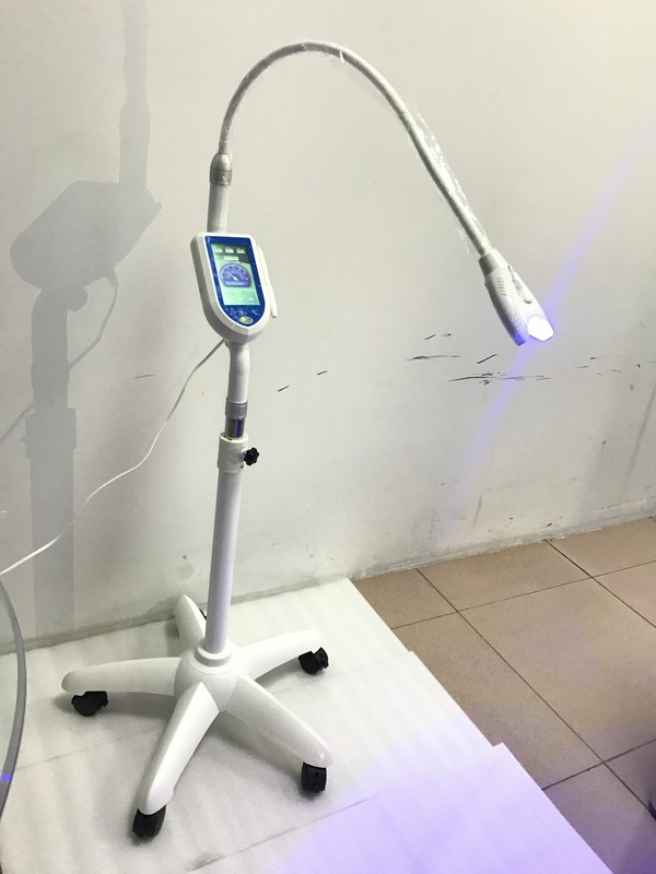 Mobile Dental Teeth Whitening Machine Cold LED Light Lamp Bleach Accelerator FDA