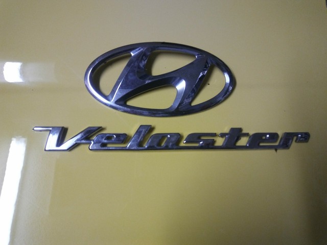 HYUNDAI EXTERIOR VELOSTER EMBLEM WITH LOGO | eBay