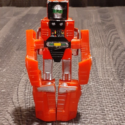 Gobots GO BOTS - SPOILER  - RED Vintage 1984 BANDAI Sports Car No Tires