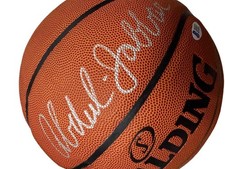 Signed Autographed BALL Kareem Abdul-Jabbar Autographed BECKETT COA