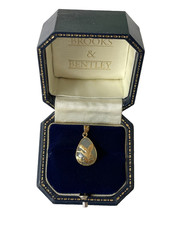 Jade Pendant 14ct Gold Jade Bird Pendant