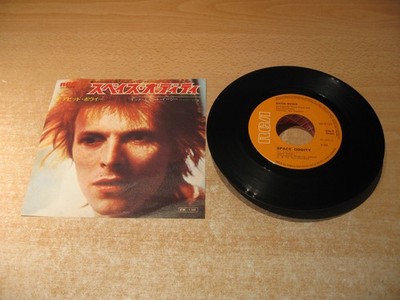 David Bowie ''SPACE ODDITY / IT AIN'T EASY'' JAPAN 1st PRESS 45 7'' SS-2252