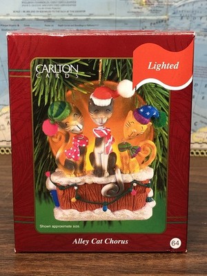 LIGHT UP Alley Cat Chorus Carlton Cards Festive Cats on Fence Ornament Bobble