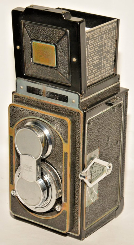 VINTAGE TLR ZEISS IKON IKOFLEX II 851/16 CAMERA LEVER FOCUS W/TESSAR LENS WORKS.