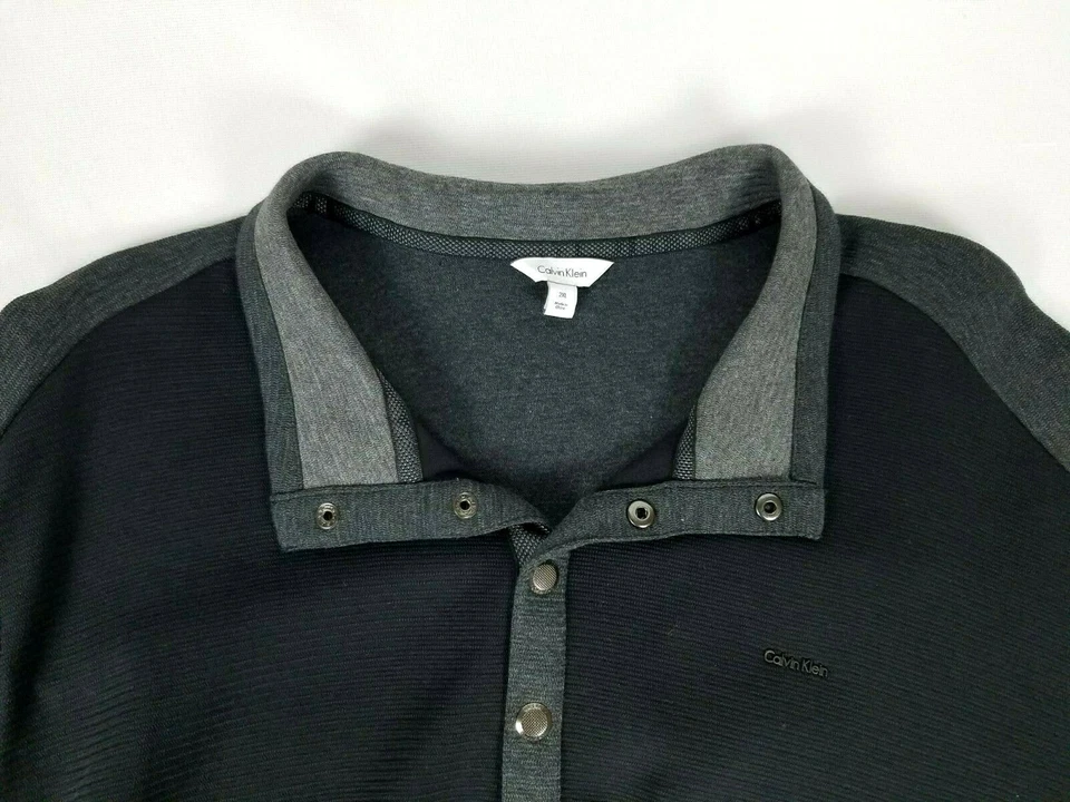 Calvin Klein Men's Size 2XL 1/4 Snap Cotton Black Gray Long Sleeve Knit Shirt - Image 3 of 4