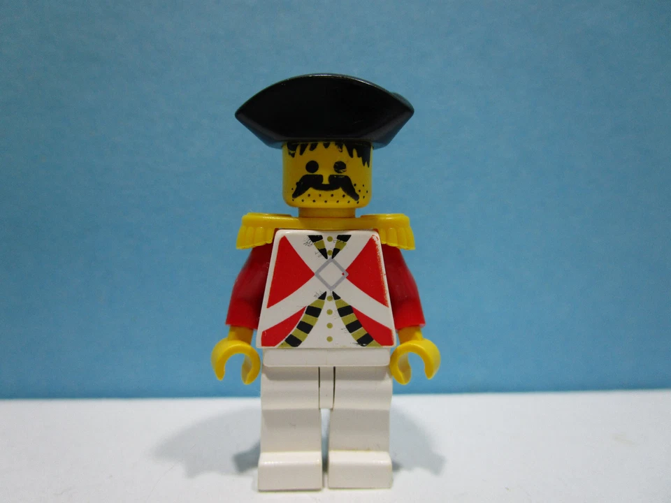Lego ® Minifigur rotröcke Pirat pi065 Imperial Guard Officer aus Set 6271 6277 - Bild 1 von 1