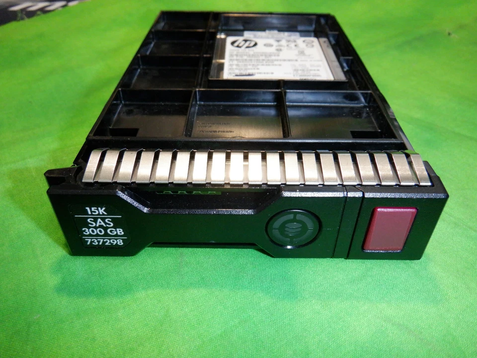 HP 300GB 15K 737298-001 12GB SAS Drive 3.5 inch Tray LFF 737261-B21 - Image 2 of 2