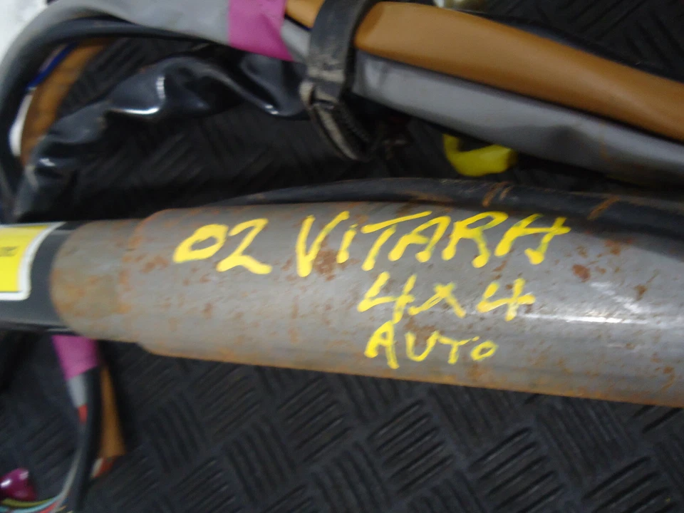 Suzuki Vitara 2002 2,0 L 4x4 4x4 A/T columna volante con llave Foto 2 de 4