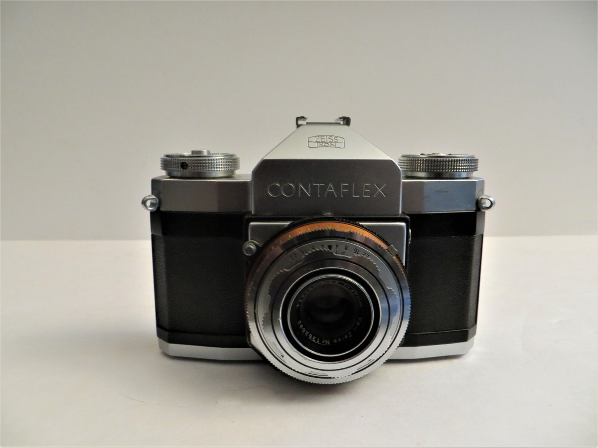 Zeiss Ikon Contaflexv 1 w/Carl Zeiss Tessar F/2.8 45mm Lens Zeiss Ikon Contaflexv 1 w/Carl Zeiss Tessar F/2.8 45mm Lens