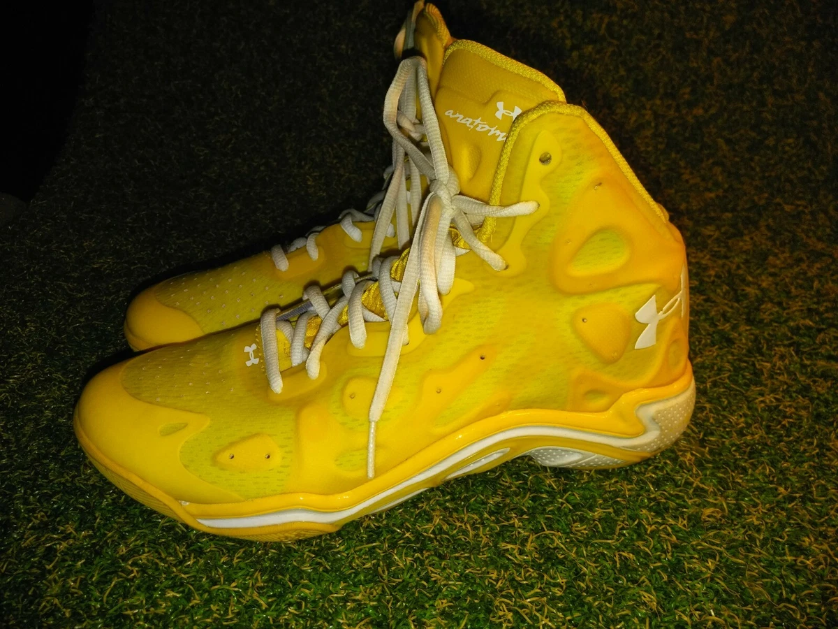 under armour shoes High tops Size 7 Yellow And White