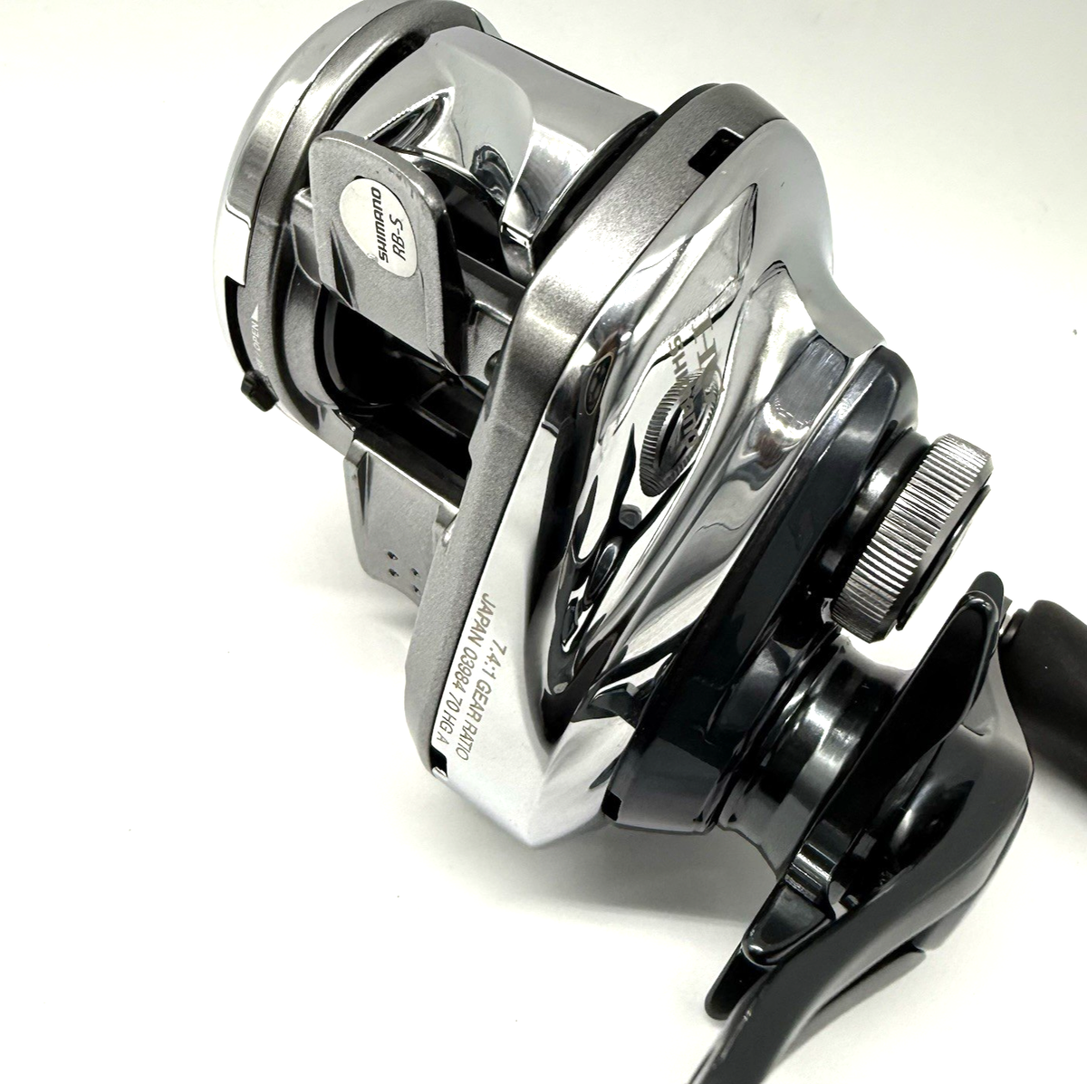 Shimano 19 ANTARES HG Right Handed Bait Casting Reel with Box From