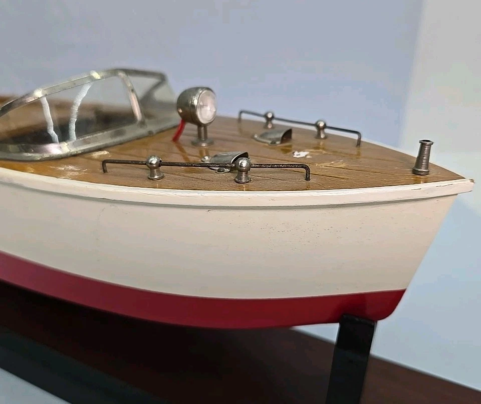 Modelo de barco a motor de madera vintage con caja original sin probar hecho en Japón Foto 4 de 4