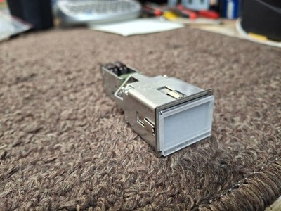 1pc Unimax Series 9 2PDT Illuminated Push On-Push Off Pushbutton Sw
