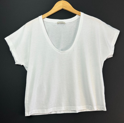 AYR All Year Round The Smile Tee White Scoop Neck T-Shirt Pima Size Medium