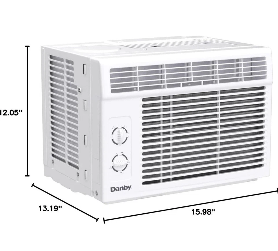 Window Air Conditioner Unit with Side Panels - Image 2 of 3