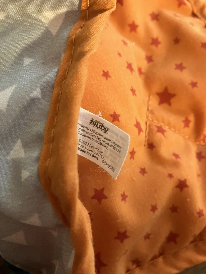 Nuby Comfort Teething Lion - 7.5” Interactive Teether 2022 - Image 3 of 4