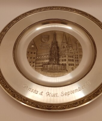 Vintage German Pewter 9'' Wall Plate Frieling Zinn 95% Fein Zinn ''Schoner Brunnen