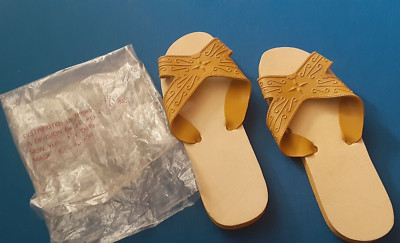 Vintage Flip Flop JcPenney Hong Kong Shoes Womans Small NOS Mustard  sandal