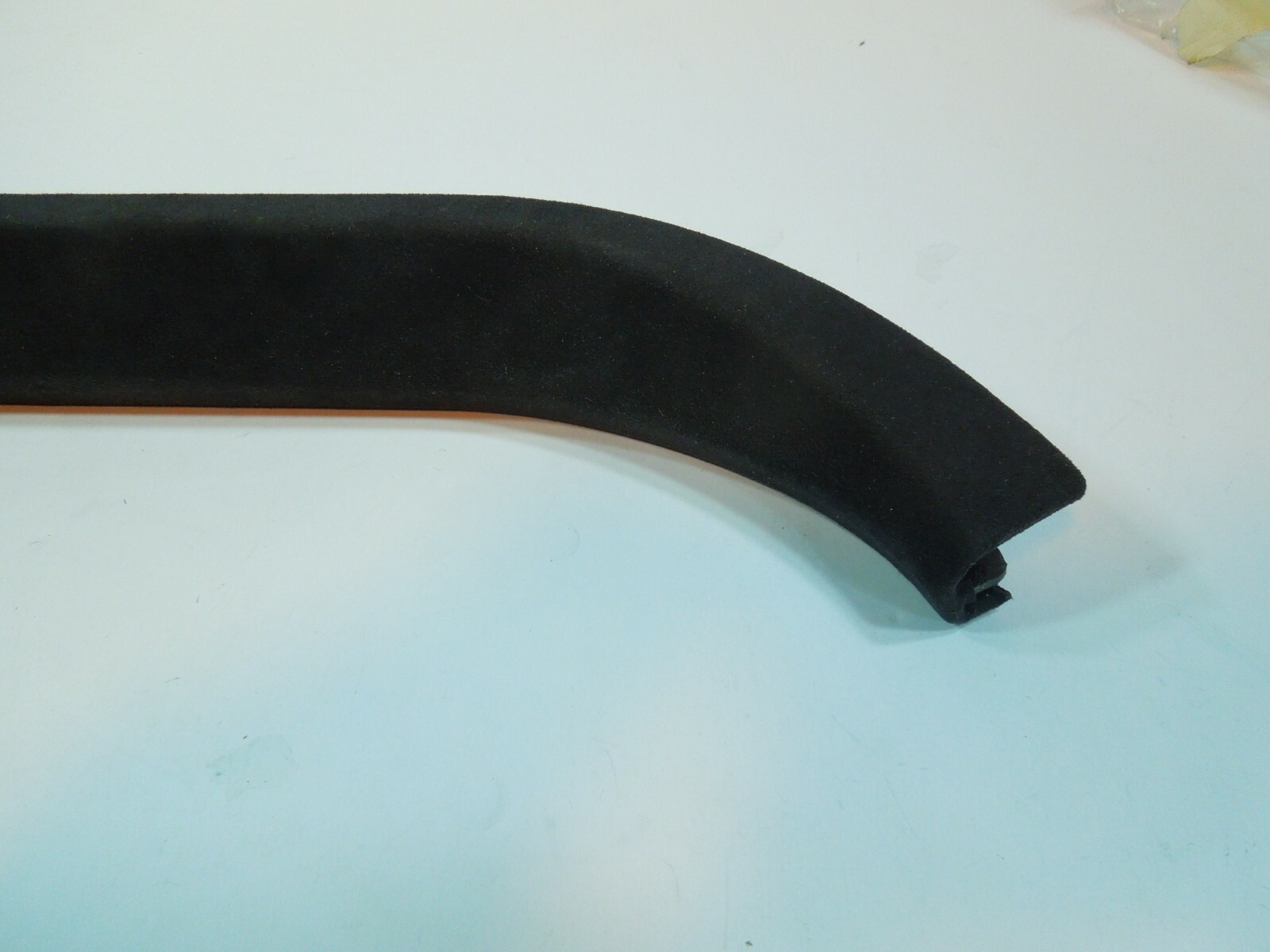 ASTON MARTIN RAPIDE LUGGAGE COMPARTMENT TRUNK RH TRIM AD4368880ABW NEW OEM