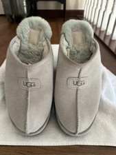 UGG Gray Platform Slippers Size 9 - Very Good Condition