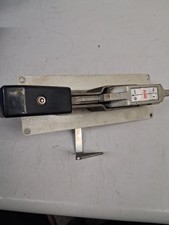 ABB CIRCUIT BREAKER HANDLE FHN-HS12 GEBRAUCHT