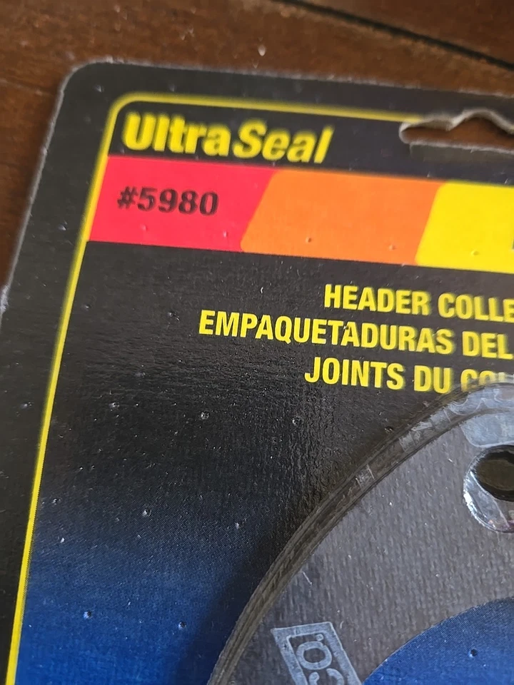Juntas colectoras de cabezal ultra sellado Mr Gasket 5980 2,5" con 3 orificios de perno Foto 2 de 3