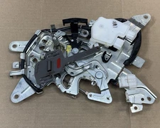 2011-2017 Honda Odyssey Rear LEFT LH Sliding Door Lock Latch Actuator OEM 3 PLUG