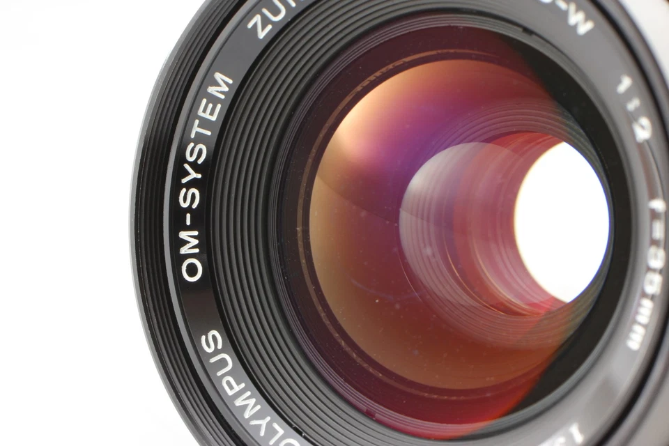 [Near MINT] Olympus Zuiko MC Auto-W 35mm f/2 Wide Angle MF Lens From JAPAN - Image 2 of 4