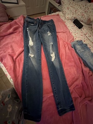 Aeropostale Flex Effects Low Rise Distressed Skinny Jeans