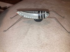 VINTAGE TIN TOY GRASSHOPPER LITHO JUMPING MADE IN JAPAN