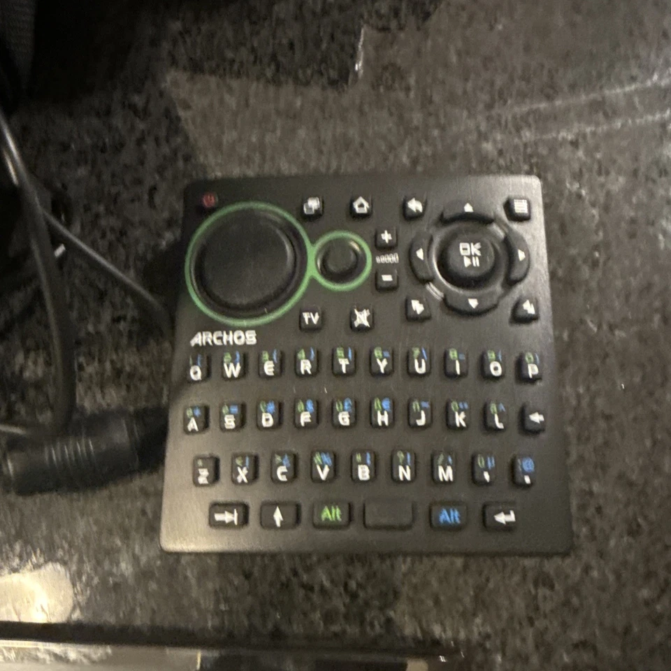 Archos Internet Tablet 5 32GB, Wi-Fi, 4.8in - Black 7501 And DVR Station - Image 3 of 4