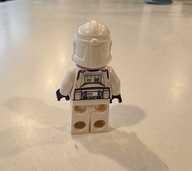 LEGO Minifigure- Clone Trooper, 501st (Phase 2) (Large Eyes) (sw0445) Star Wars