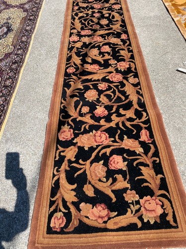 Large Hand-Woven Wool Area Rug - Afbeelding 6 van 10