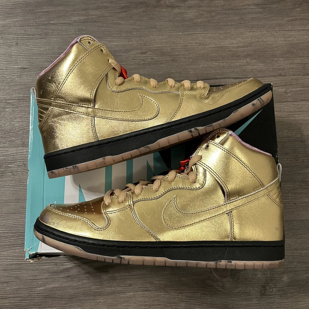 Nike Sb Dunk High Humidity Size 11 AV4168-776 OG VNDS GOLD